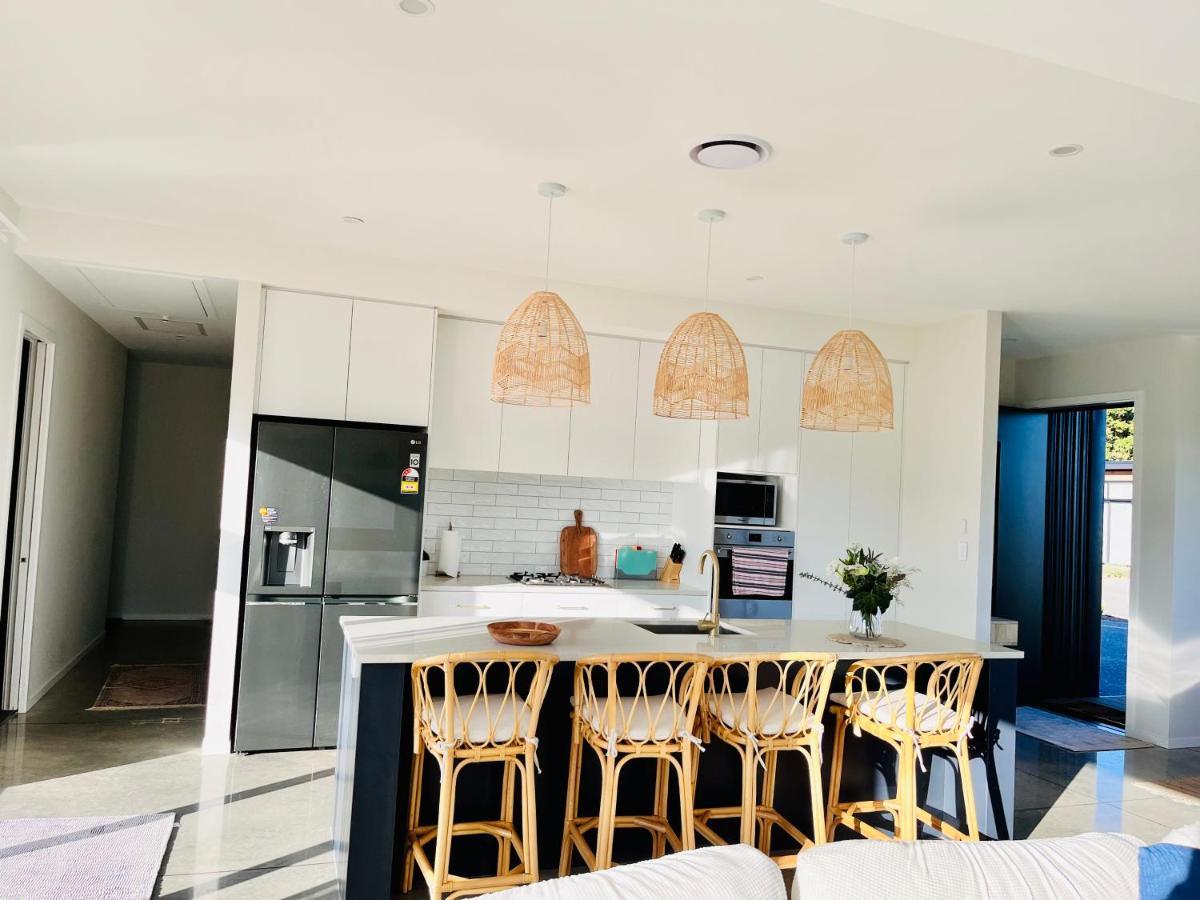 Sandy Palms - Home Away From Home Waihi Buitenkant foto