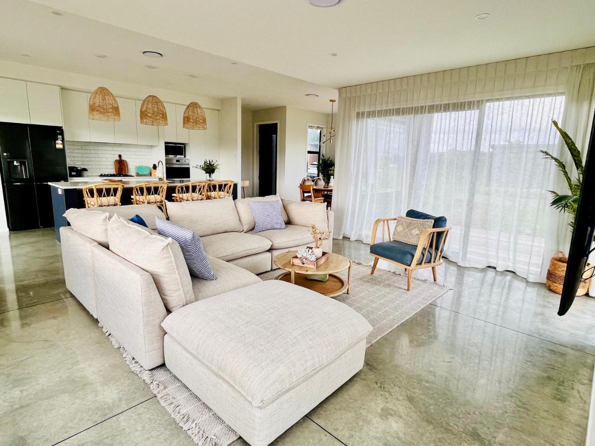 Sandy Palms - Home Away From Home Waihi Buitenkant foto