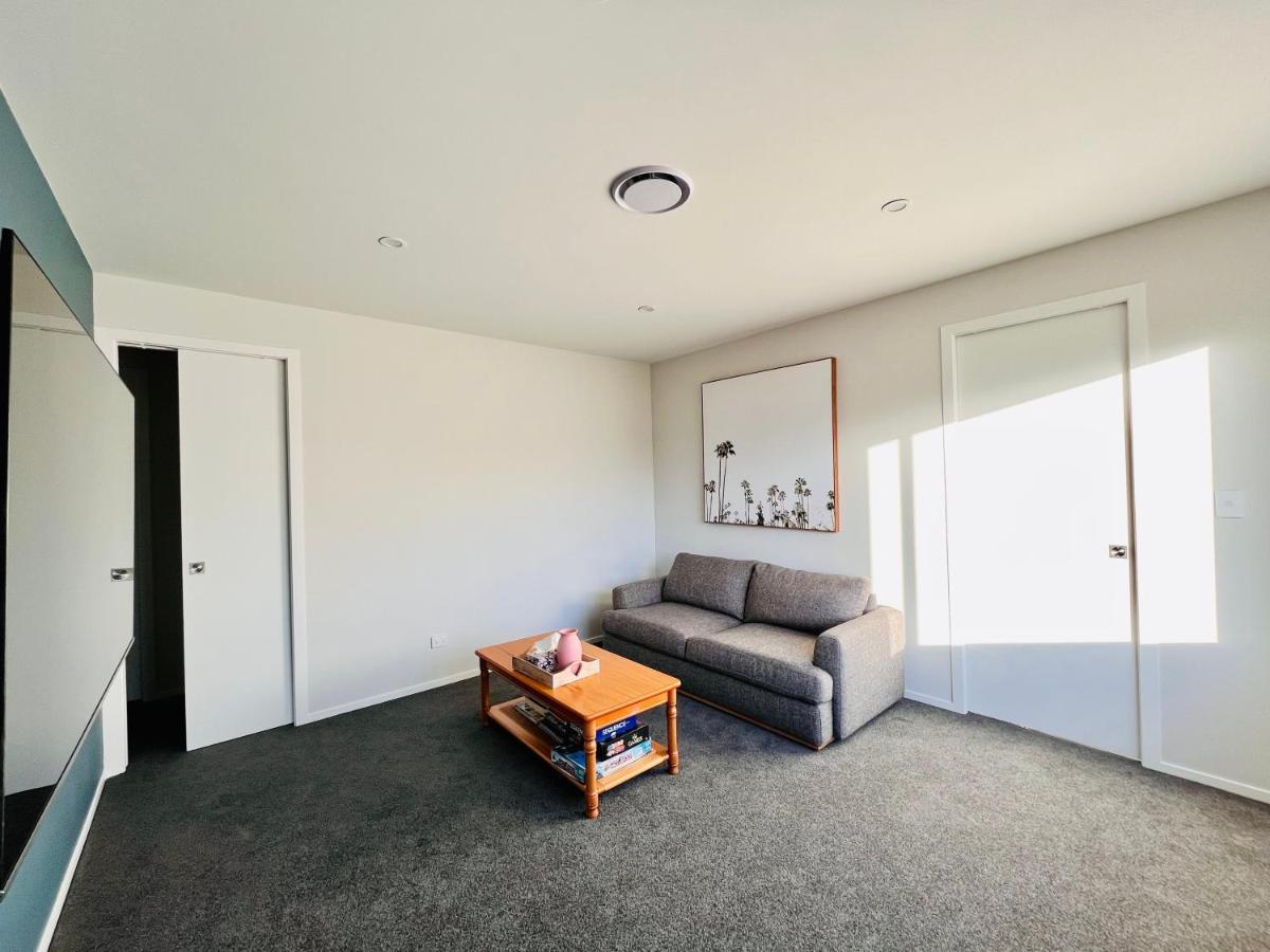 Sandy Palms - Home Away From Home Waihi Buitenkant foto